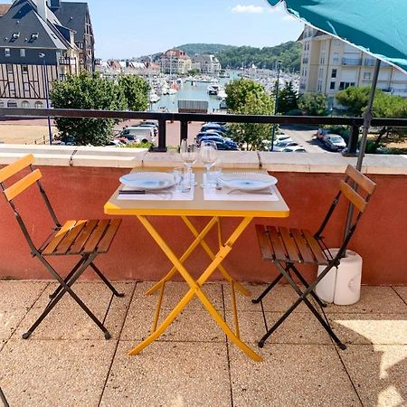 Duplex 2 Pieces Port Cabourg - 2 A 4 Personnes - Terrasse - Vue Port - Exclusif Book Ing Leilighet Dives-sur-Mer Eksteriør bilde
